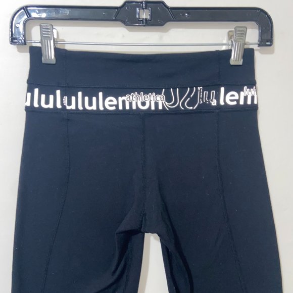 Lululemon Black Capri Yoga Pant - Size 2 - Picture 4 of 7